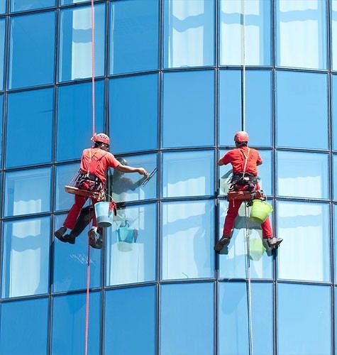 Мытье фасадов промальпинистами в Горячем Ключе